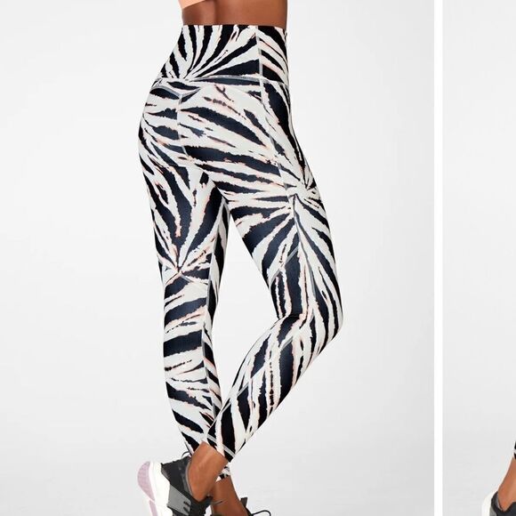 Fabletics PureLuxe Ultra High-Waisted 7/8 Legging - Picture 2 of 11